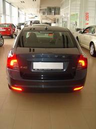 2009 Volvo S40 Pictures