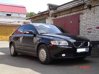 2009 Volvo S40 Photos