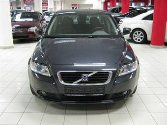 2009 Volvo S40 Pictures