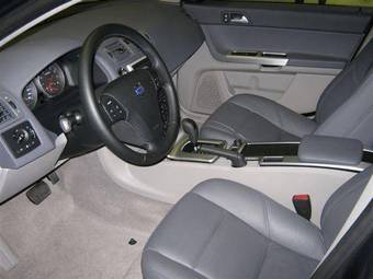 2009 Volvo S40 Photos