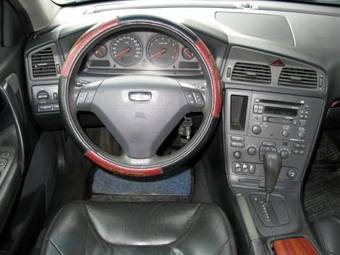 2001 Volvo S60 Photos