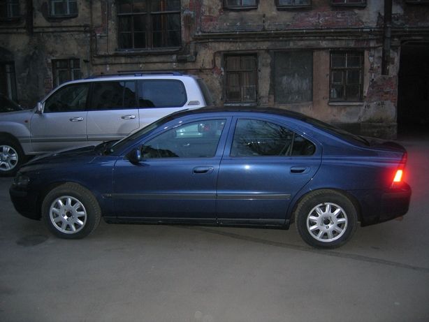 2002 Volvo S60