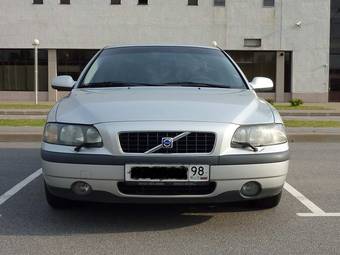 2002 Volvo S60 Pictures