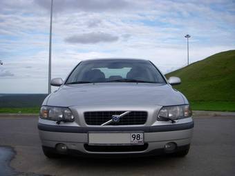 2002 Volvo S60 Photos