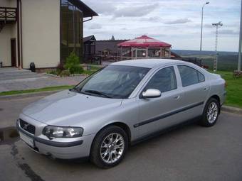 2002 Volvo S60 Photos