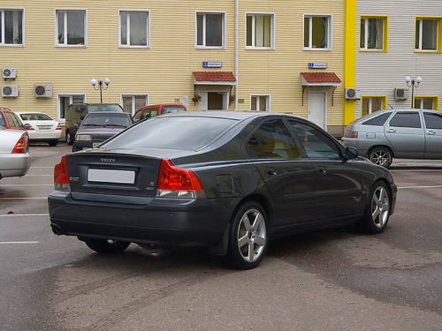 2003 Volvo S60