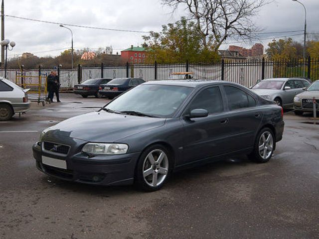 2003 Volvo S60
