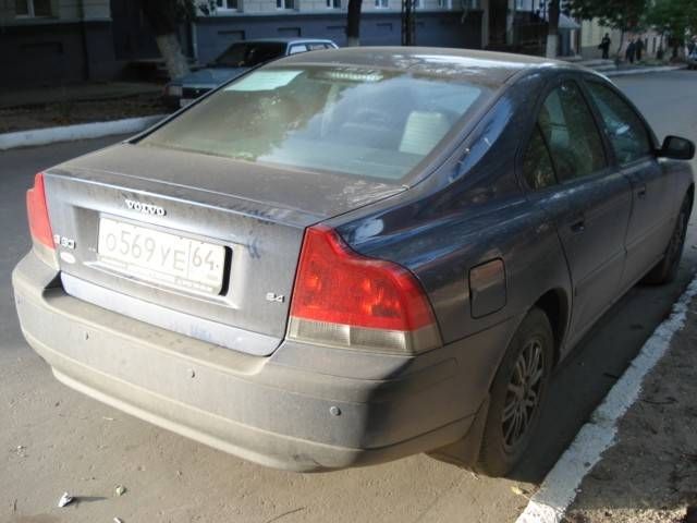 2003 Volvo S60