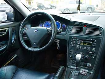 2003 Volvo S60 Photos