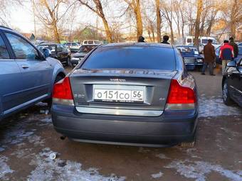 2003 Volvo S60 Photos