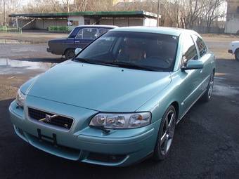 2003 Volvo S60 Pictures