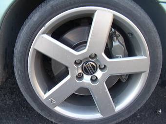 2003 Volvo S60 Photos