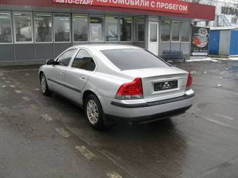 2003 Volvo S60 Photos
