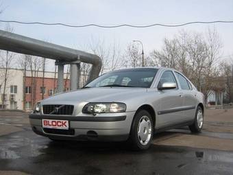 2003 Volvo S60 Pictures