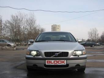 2003 Volvo S60 Pics