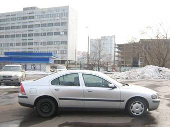 2003 Volvo S60 Pictures