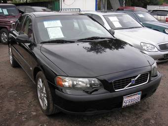 2003 Volvo S60 Photos