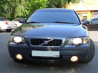 2003 Volvo S60 Photos