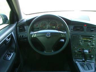 2003 Volvo S60 Wallpapers