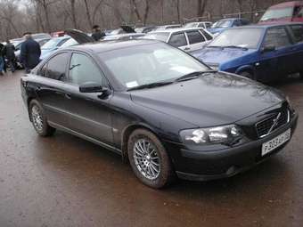 2004 Volvo S60