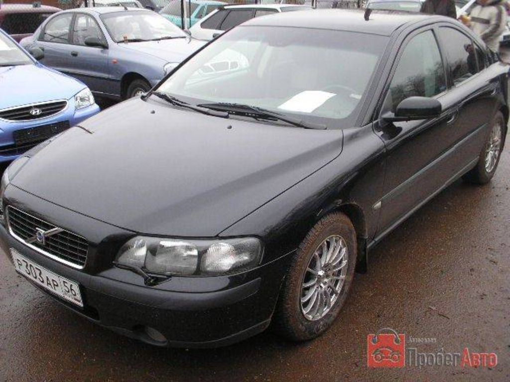 2004 Volvo S60