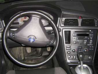 2004 Volvo S60 Photos