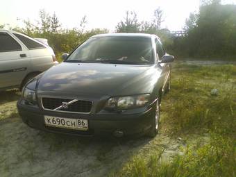 2004 Volvo S60 Photos