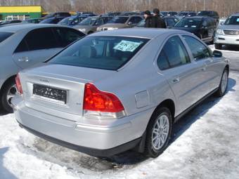 2005 Volvo S60 Pictures