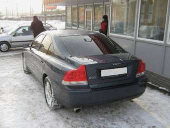 2006 S60