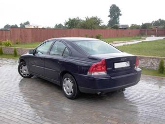 2006 Volvo S60 Pictures