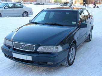 1997 Volvo S70 Pictures