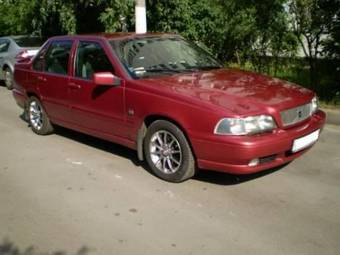 1997 Volvo S70 Photos