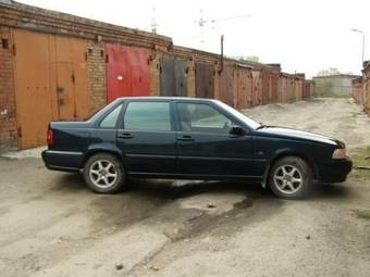 1997 Volvo S70 Pictures