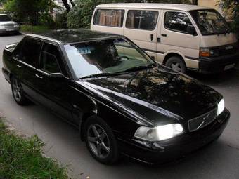 1997 Volvo S70 Photos