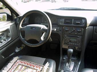 1999 Volvo S70 Pictures