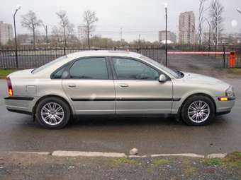 2000 Volvo S80 Images