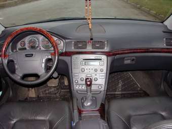 2000 Volvo S80 Photos