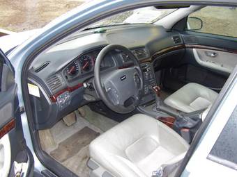 2000 Volvo S80 Photos