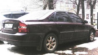 2000 Volvo S80 Pictures