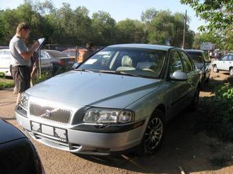 2000 Volvo S80 Photos