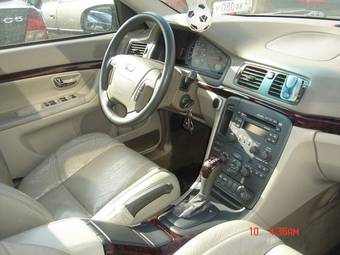 2001 Volvo S80 Pictures