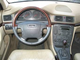 2001 Volvo S80 Pics