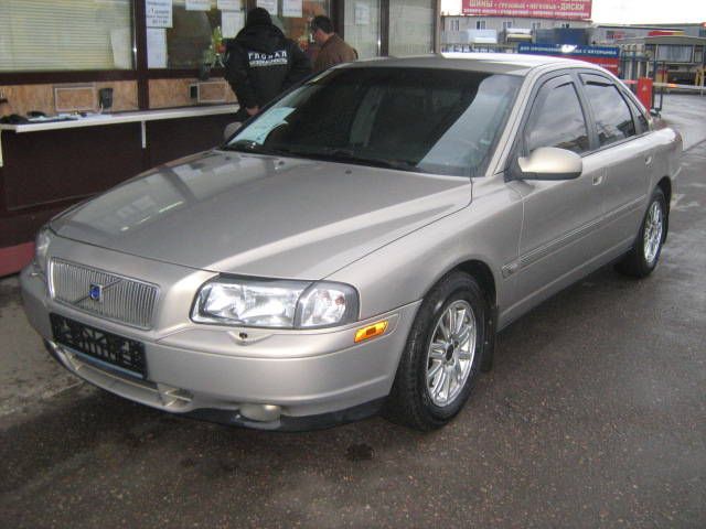 2002 Volvo S80