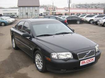 2002 Volvo S80 Pictures