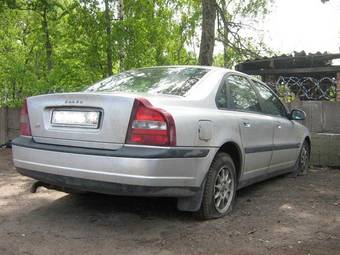 2002 Volvo S80 Photos