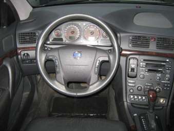 2003 Volvo S80 Images