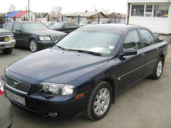 2003 Volvo S80 Photos