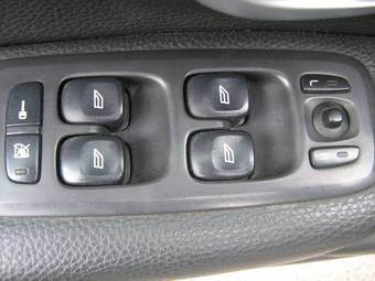 2003 Volvo S80 Pics