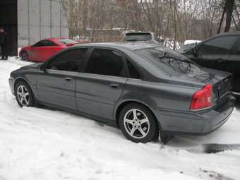 2004 Volvo S80 Images