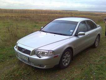 2004 Volvo S80 Photos